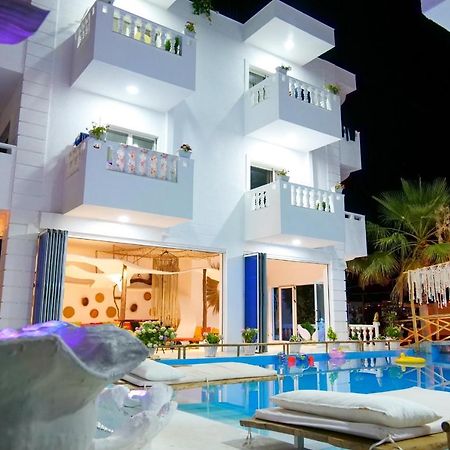 Relax Hotel คซามิล ภายนอก รูปภาพ