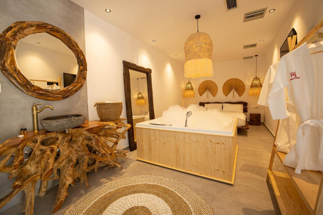Relax Hotel คซามิล ภายนอก รูปภาพ